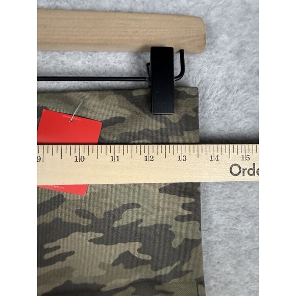 Spanx Leggings Womens 1X Green Camo Cropped Look At‎ Me Now A288466 NEW - Picture 7 of 11